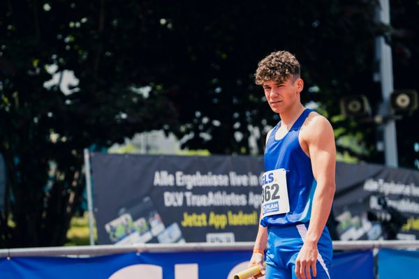 Felix Glaeser (StG Leipzig) am 29.05.2022 waehrend der Deutschen Meisterschaften Langstaffel im Otto-Schott-Sportzentrum in Mainz